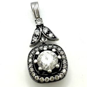 DGS Turkey 925 sterling silver clear cubic zirconia CZs leaf drop pendant